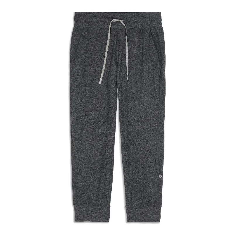 Weekend Deals That Please Ready To High-Rise Jogger Crop - Resale