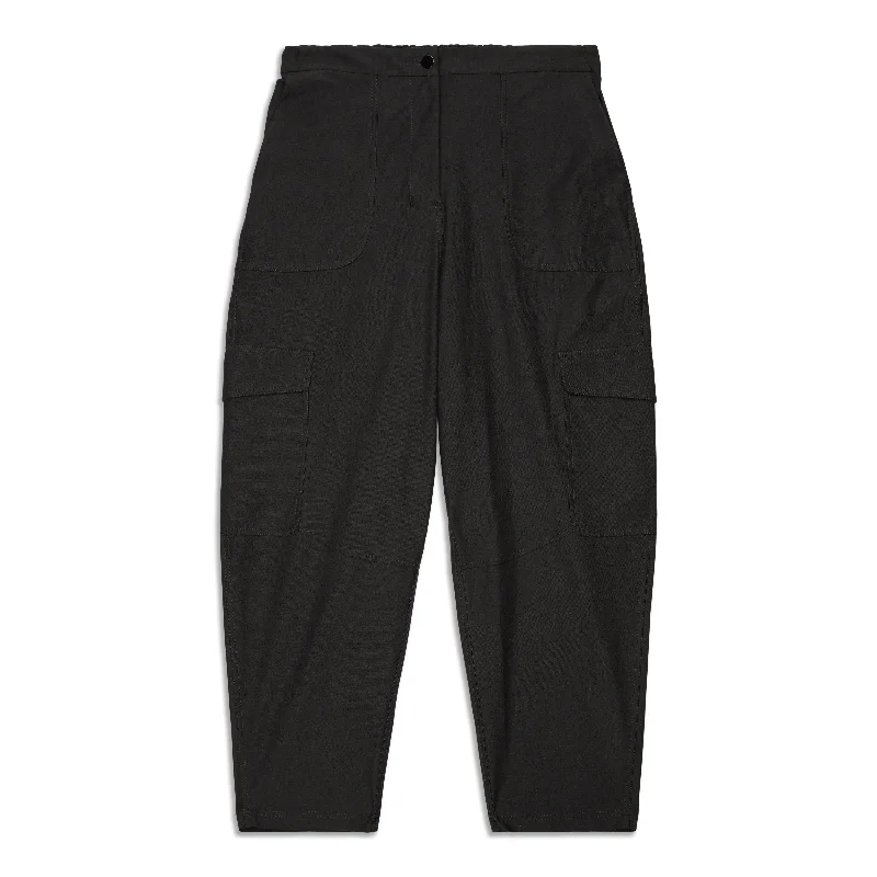 Weekend Savings Extravaganza Light Cargo Pocket High-Rise Pant - Resale