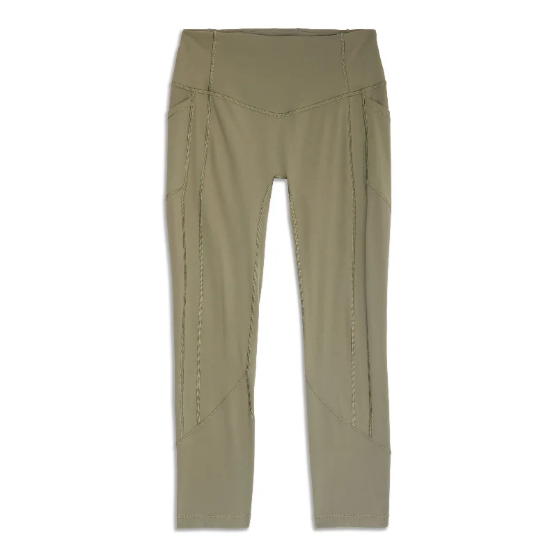 Weekend Discounts to Grab All The Right Places Crop - Resale