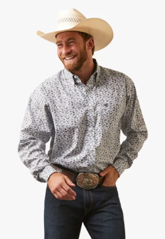 Limited Quantity Ariat Mens Wrinkle Free Fortune Classic Long Sleeve Shirt