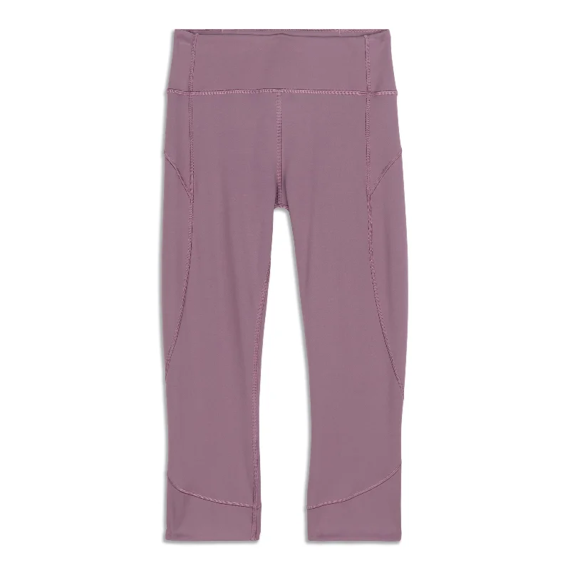 Super Discount In Movement Crop - Resale