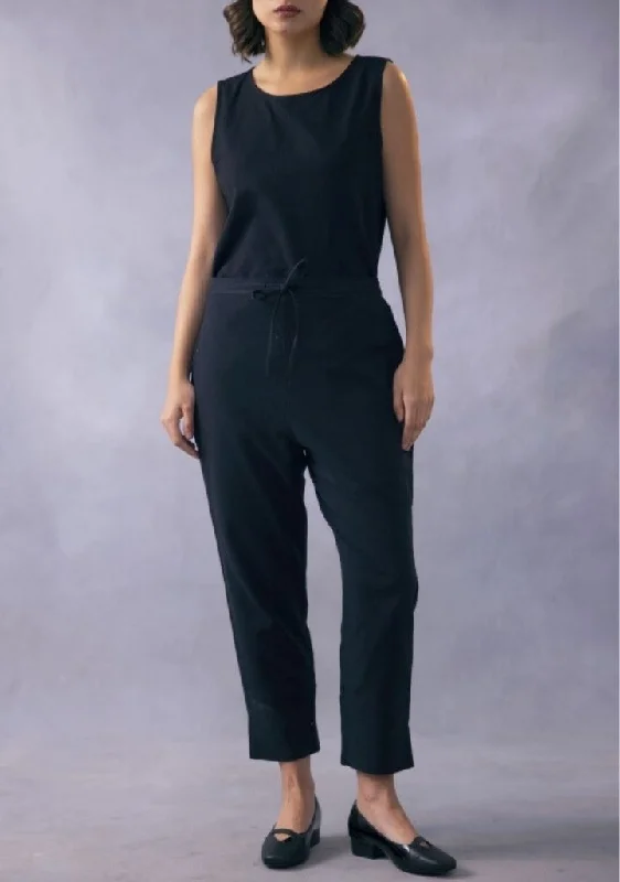 Weekend Discounts to Enjoy Raven Capri Pants