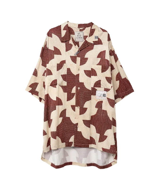 Exclusive Weekend Offers Inside Maison Mihara Yasuhiro MMY- DRUNKER'S PATH QUILT PATTERN PRINTED S/S SHIRTS- BORDEAUX Exclusive Weekend Offers Inside Maison Mihara Yasuhiro MMY- DRUNKER'S PATH QUILT PATTERN PRINTED S/S SHIRTS- BORDEAUX