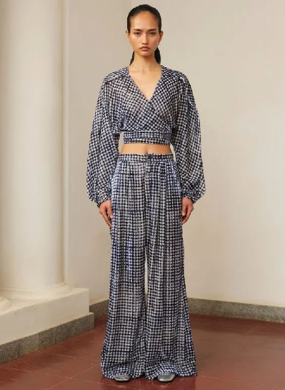 Weekend Discounts to Grab Wide Leg Trousers
