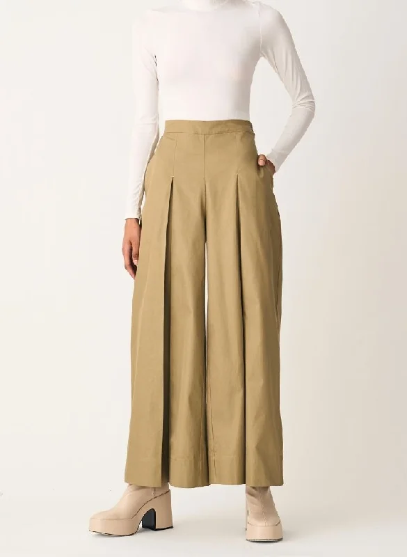 Celebrate the Weekend with Discounts Inverted Box Pleat Bottoms