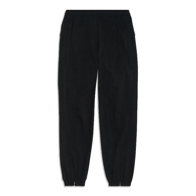 Best Seller Essential Affinity Mid Rise Jogger - Resale