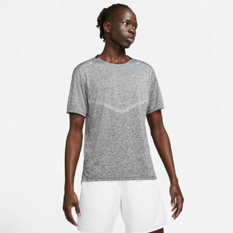 Weekend Offers That Sizzle Nike Men's Rise 365 Short Sleeve