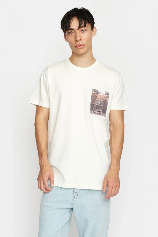 Midnight Madness Printed T-Shirt / 1381 - Off-White